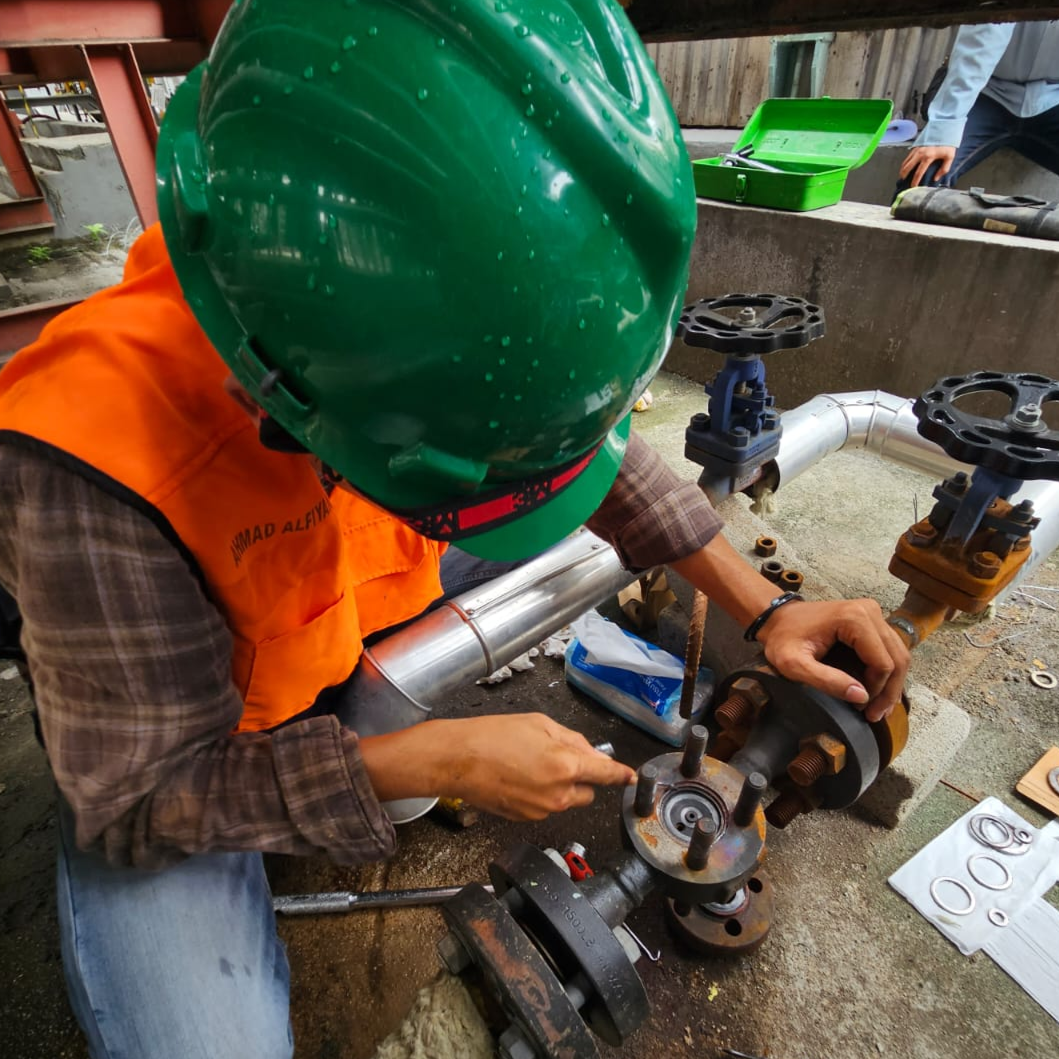 Repair - High Pressure Steam Trap on-site